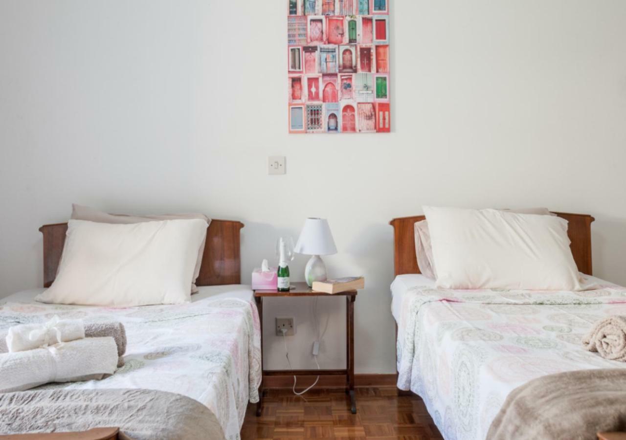 Sunny Family Home By The Beach Limassol Extérieur photo